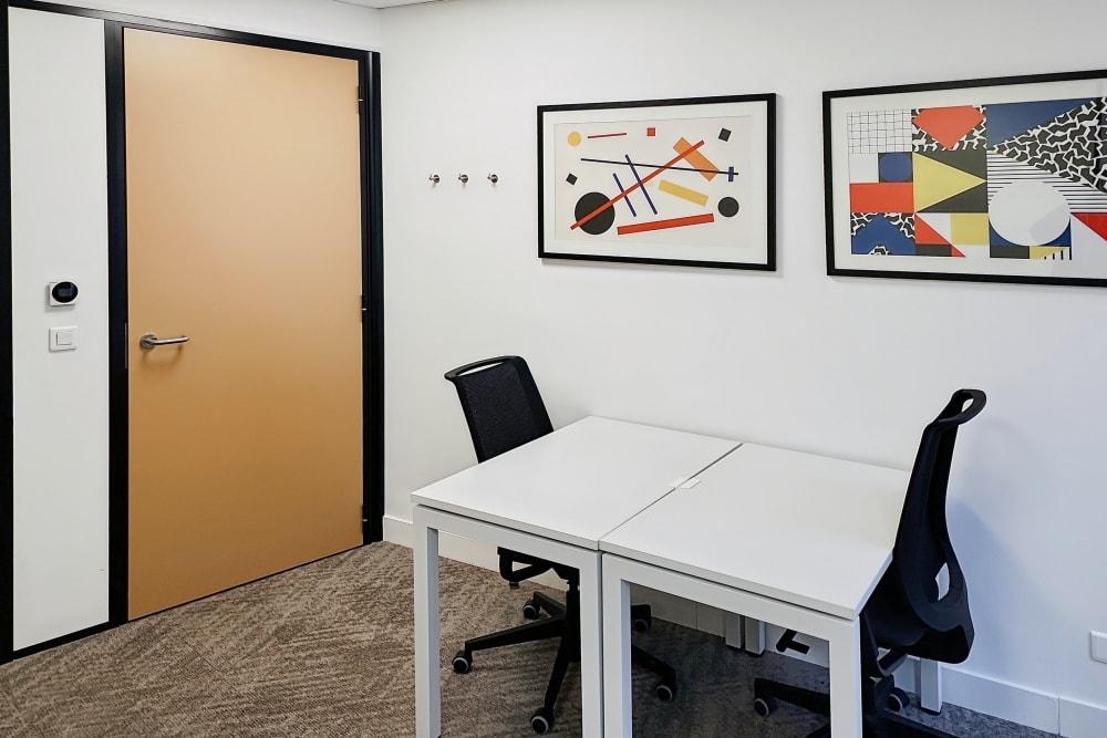 Paris, 2 Rue Jean Lantier office space - View 4 in Paris - internet, office_cleaning, breakout_areas