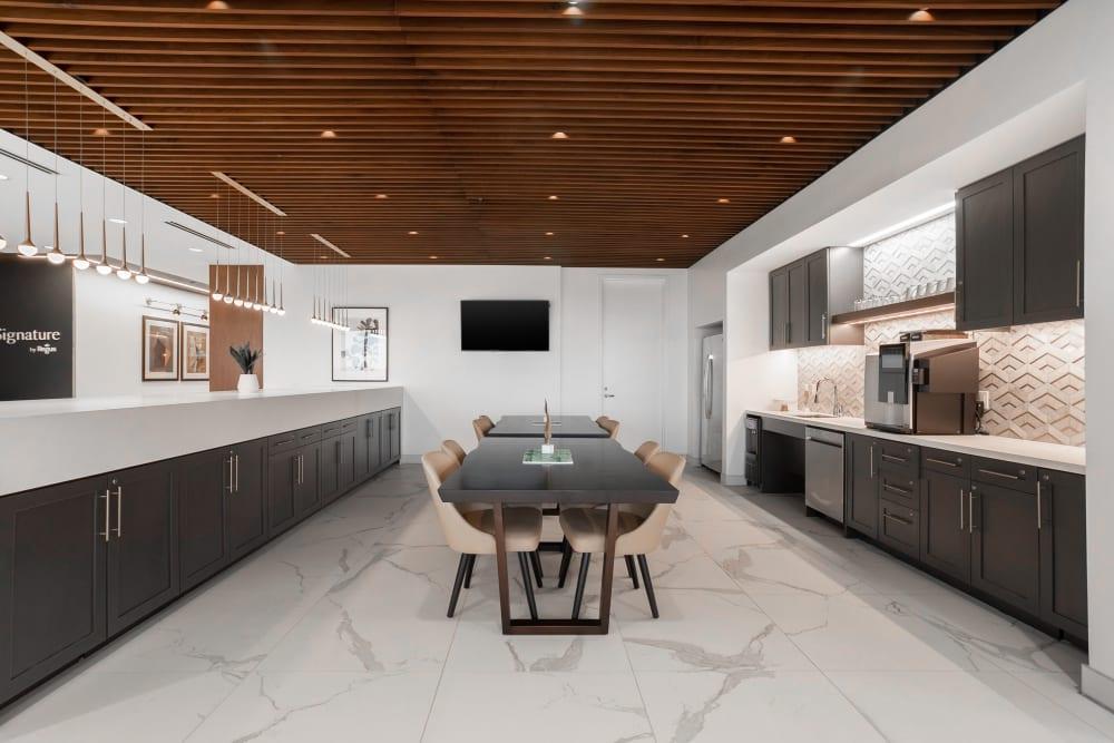 TX, Dallas - 5956 Sherry Lane office space - View 6 in Dallas - internet, office_cleaning, breakout_areas