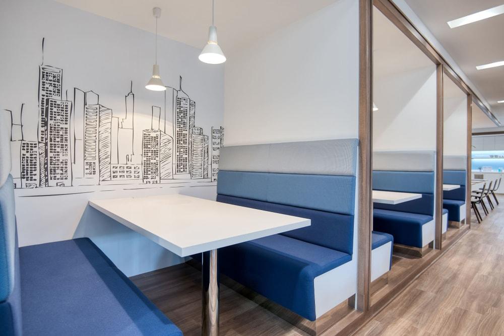 Yokohama Landmark Plaza office space - View 3 in Yokohama - internet, office_cleaning, breakout_areas