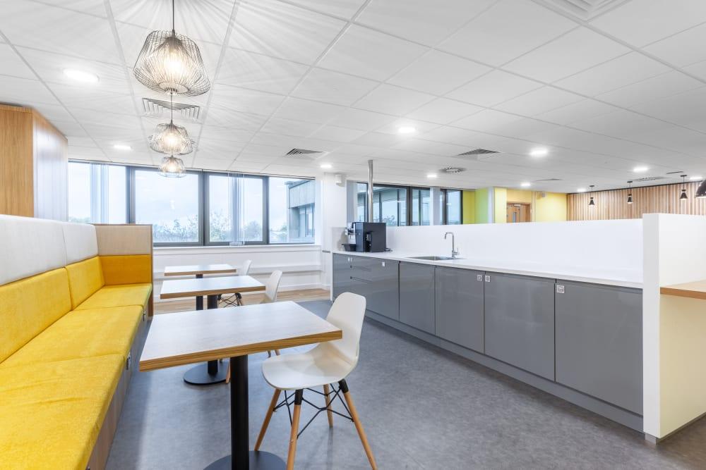 Wolverhampton, Salop Street - Photo 6 Wolverhampton, Salop Street office space - View 6 in Wolverhampton - internet, office_cleaning, breakout_areas