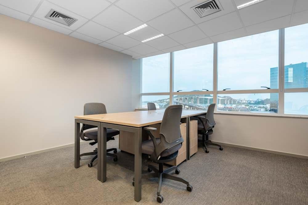 Vitoria Work Center – 8th floor office space - View 3 in Da Penha - internet, office_cleaning, breakout_areas