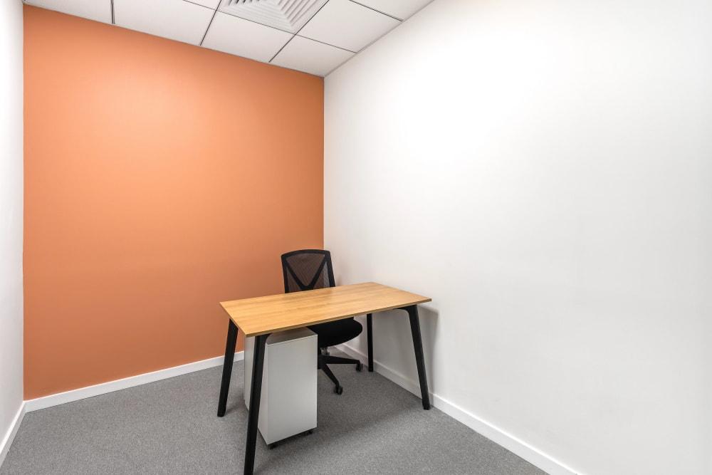 Riyadh, Spaces the Front office space - View 4 in Riyadh - internet, office_cleaning, breakout_areas