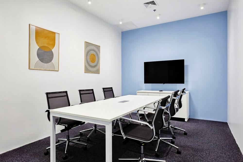 Sukhumvit Hills office space - View 2 in เขตพระโขนง - internet, office_cleaning, breakout_areas