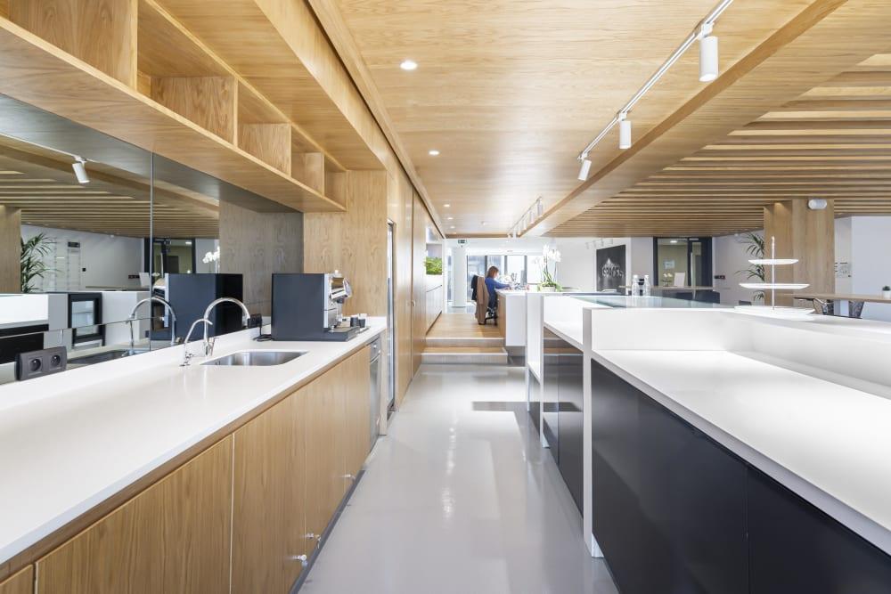 Casablanca, Spaces Anfa Place office space - View 3 in Casablanca - internet, office_cleaning, breakout_areas