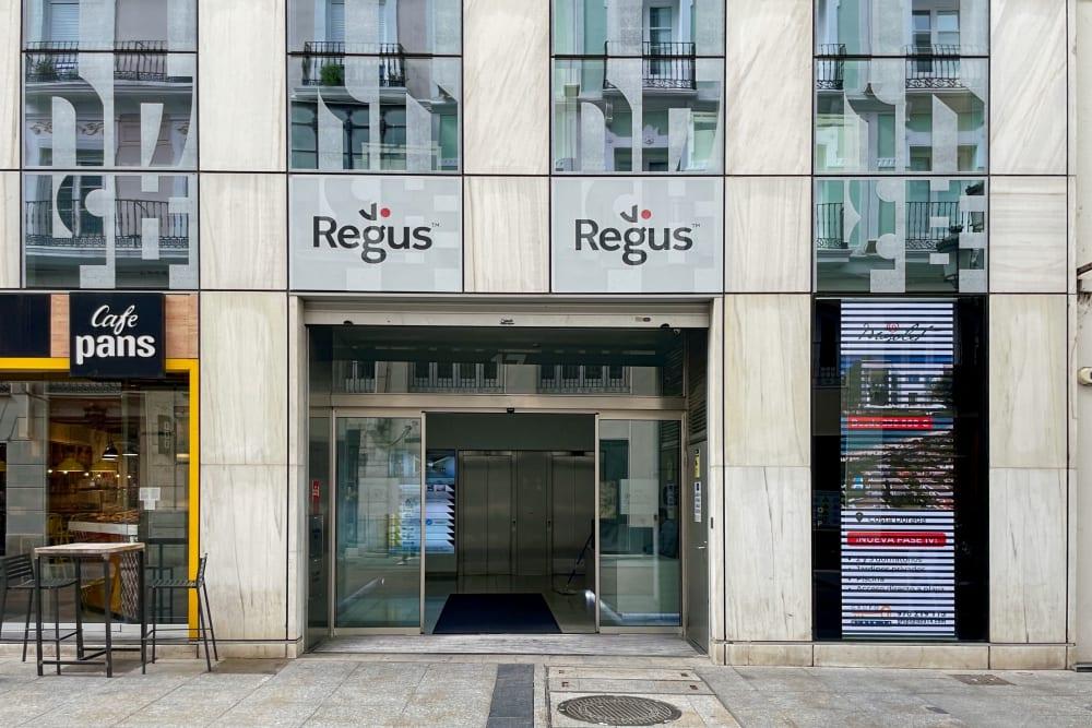 Zaragoza, Alfonso I office space - View 6 in Zaragoza - internet, office_cleaning, breakout_areas