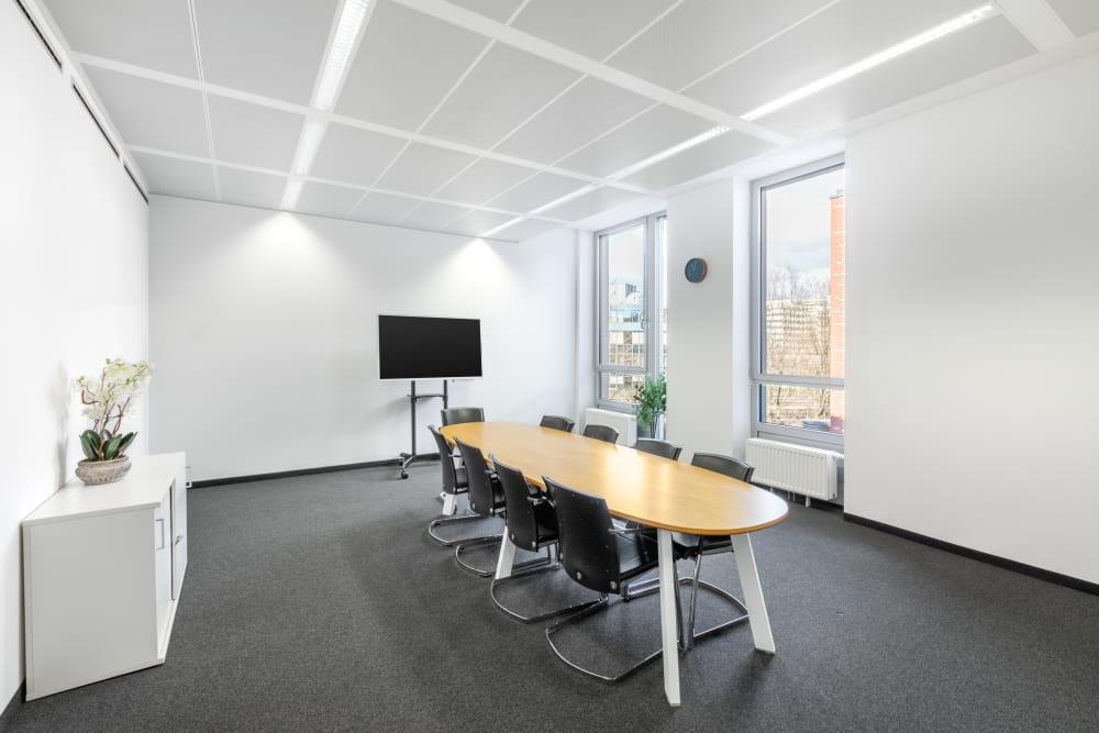 MUNICH, Westend office space - View 2 in München - internet, office_cleaning, breakout_areas