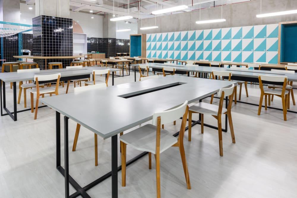 Pakuwon Mall Jogja - Photo 6 Pakuwon Mall Jogja office space - View 6 in Kabupaten Sleman - internet, office_cleaning, breakout_areas