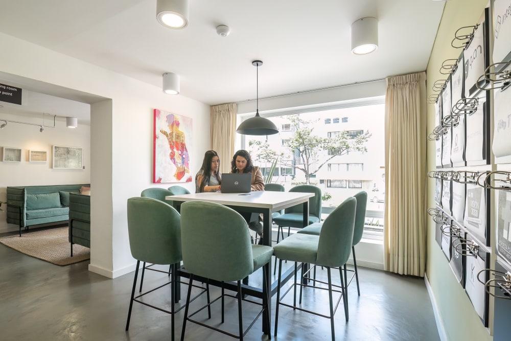 Bogota, Spaces Nogal office space - View 3 in Bogotá - internet, office_cleaning, breakout_areas