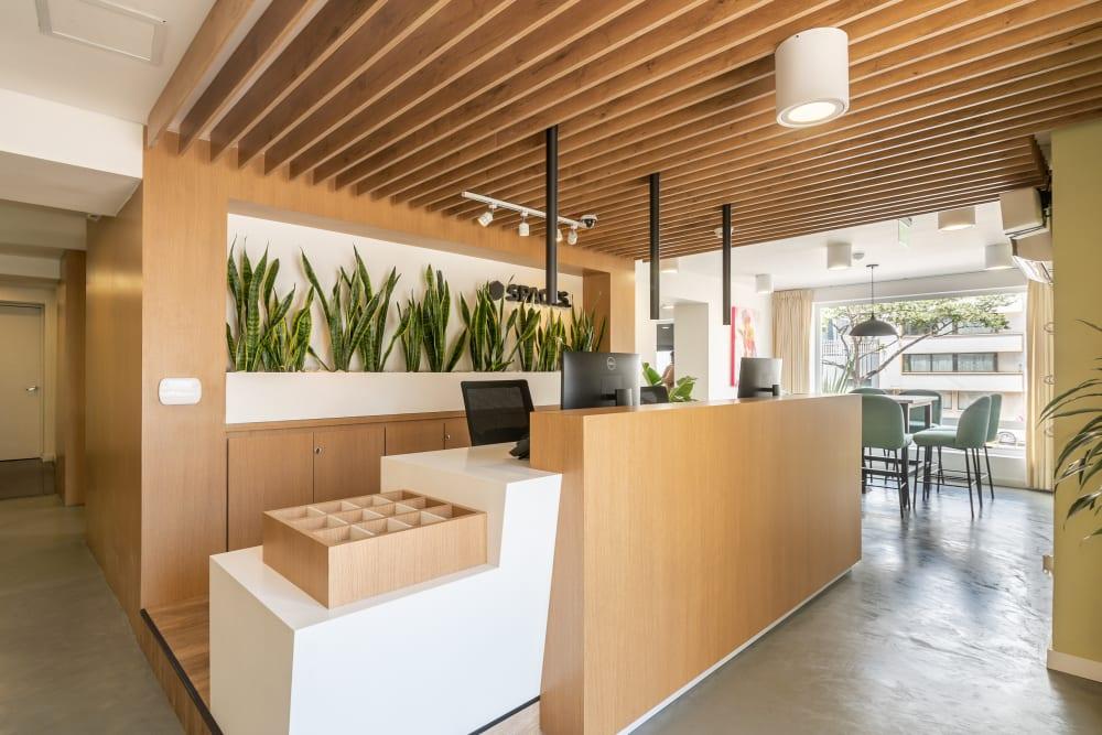 Bogota, Spaces Nogal office space - View 2 in Bogotá - internet, office_cleaning, breakout_areas