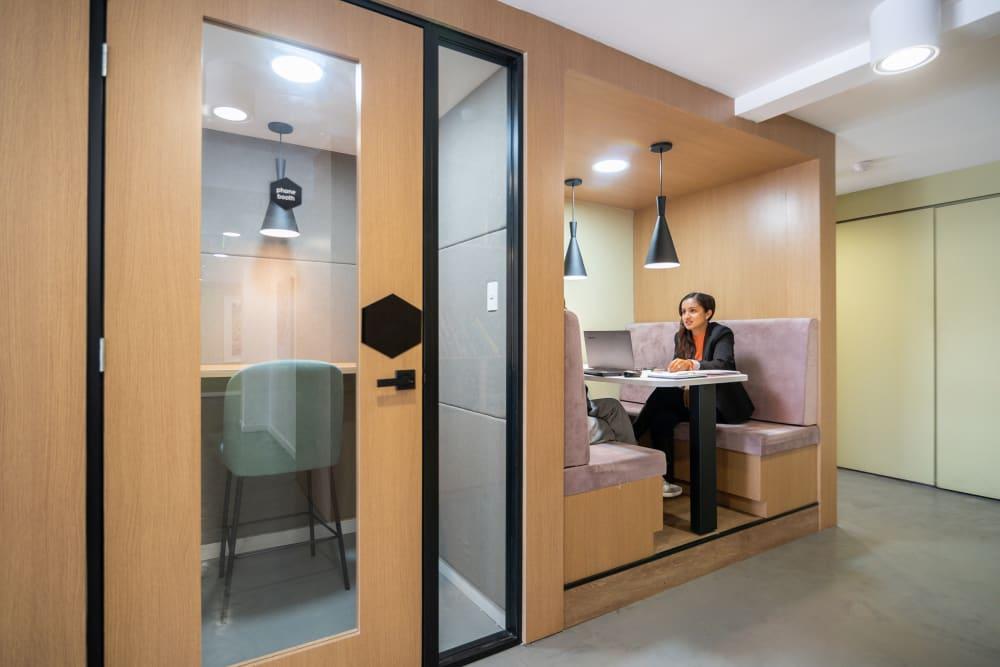 Bogota, Spaces Nogal office space - View 6 in Bogotá - internet, office_cleaning, breakout_areas