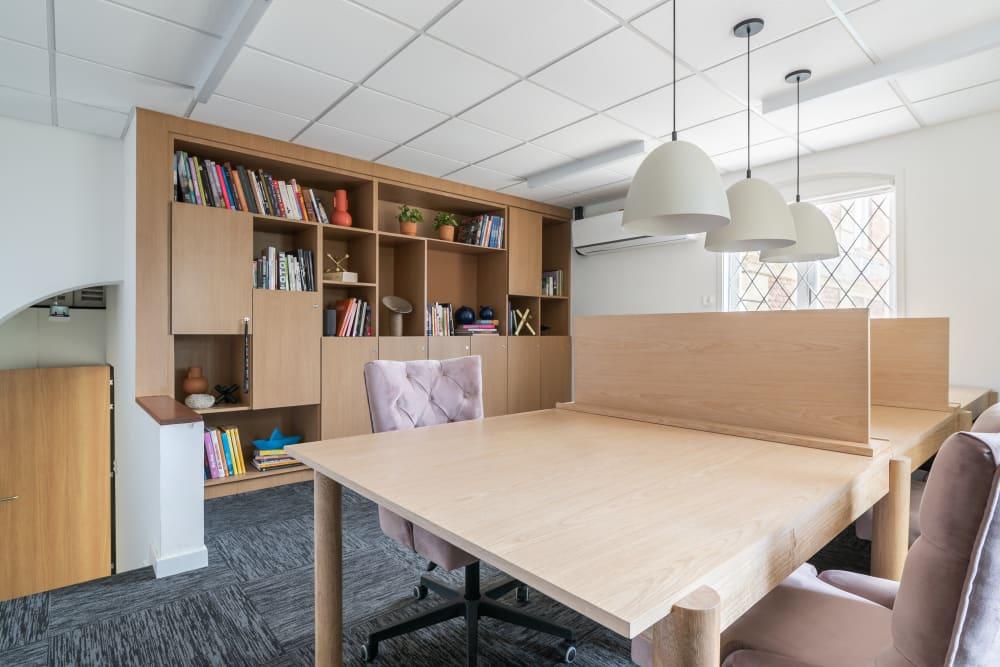 Bogota, Spaces Nogal office space - View 4 in Bogotá - internet, office_cleaning, breakout_areas