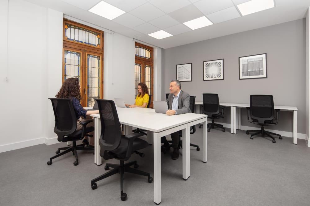 Oviedo, Mendizábal - Photo 3 Oviedo, Mendizábal office space - View 3 in Oviedo - internet, office_cleaning, breakout_areas