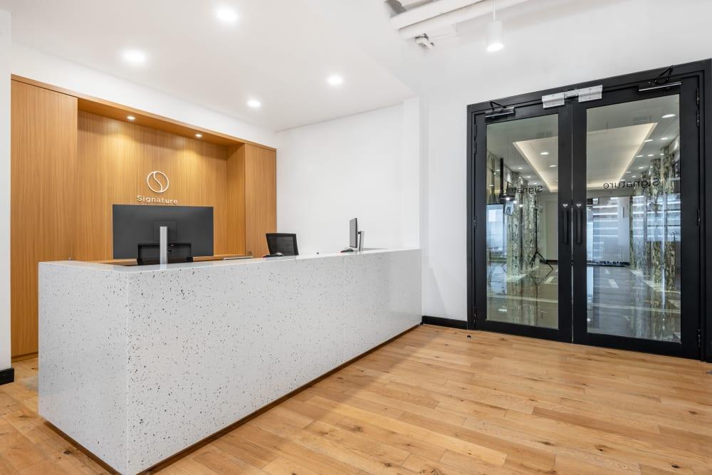 Jakarta, Revenue Tower - Photo 6 Jakarta, Revenue Tower office space - View 6 in Kota Jakarta Selatan - internet, office_cleaning, breakout_areas