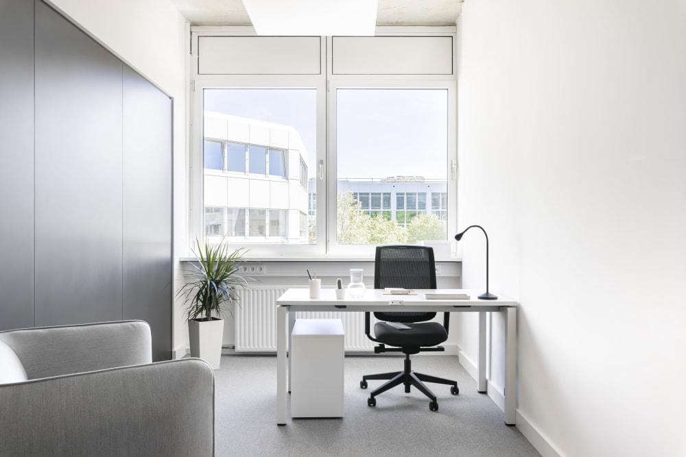 ISMANING, Docks Ismaning office space - View 4 in Ismaning - internet, office_cleaning, breakout_areas