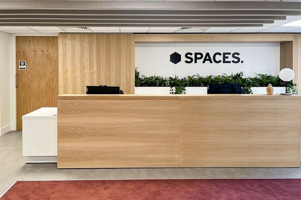 Sheffield, Spaces Pennine 5 office space - View 5 in Sheffield City Centre - internet, office_cleaning, breakout_areas