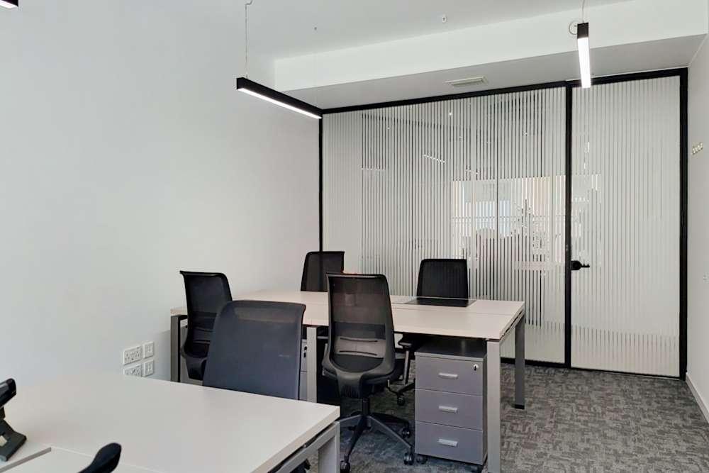 Signature Portomaso - Photo 4 Signature Portomaso office space - View 4 in St. Julian's - internet, office_cleaning, breakout_areas