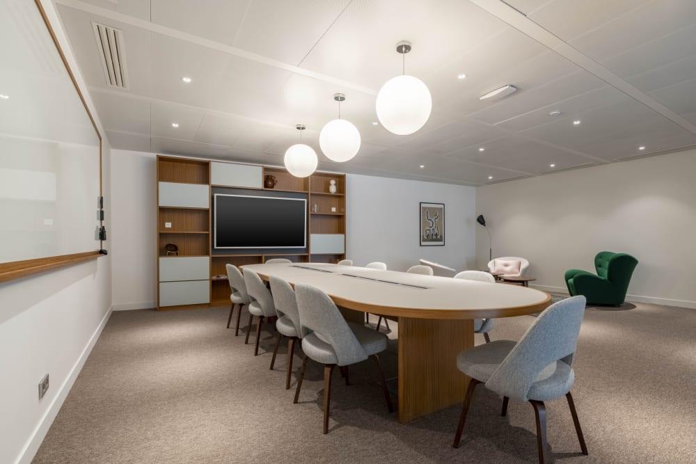 Neuilly Sur Seine, Signature 185 CDG office space - View 2 in La Garenne-Colombes - internet, office_cleaning, breakout_areas