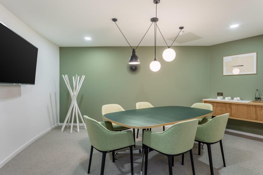 London, Spaces Finsbury Park - Photo 2 London, Spaces Finsbury Park office space - View 2 in London - internet, office_cleaning, breakout_areas