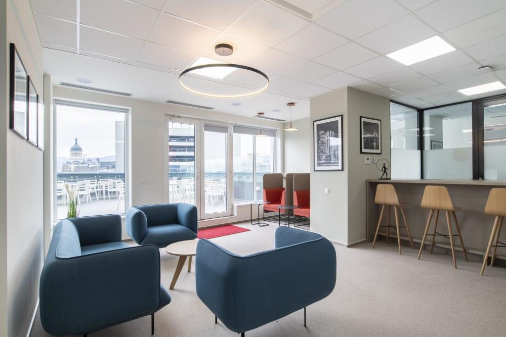 Cluj-Napoca, Central Business Plaza - Photo 3 Cluj-Napoca, Central Business Plaza office space - View 3 in Cluj-Napoca - internet, office_cleaning, breakout_areas