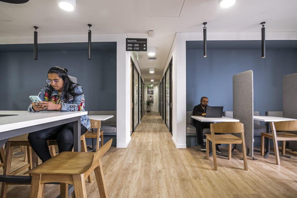 Bogota, Bulevar office space - View 3 - internet, office_cleaning, breakout_areas