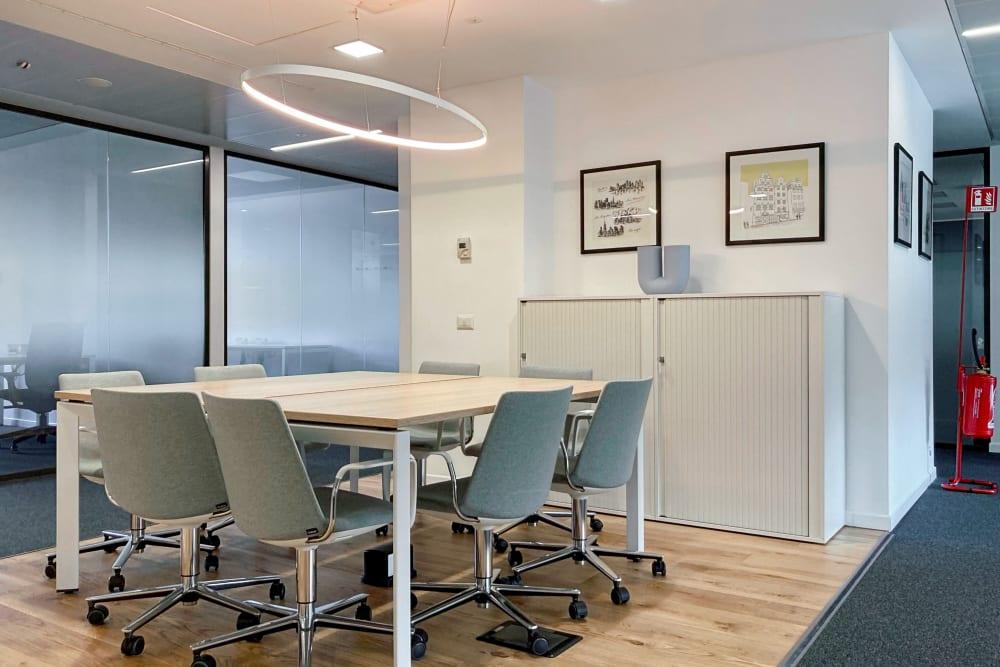 Milan, Segrate Rivoltana office space - View 6 in Segrate - internet, office_cleaning, breakout_areas