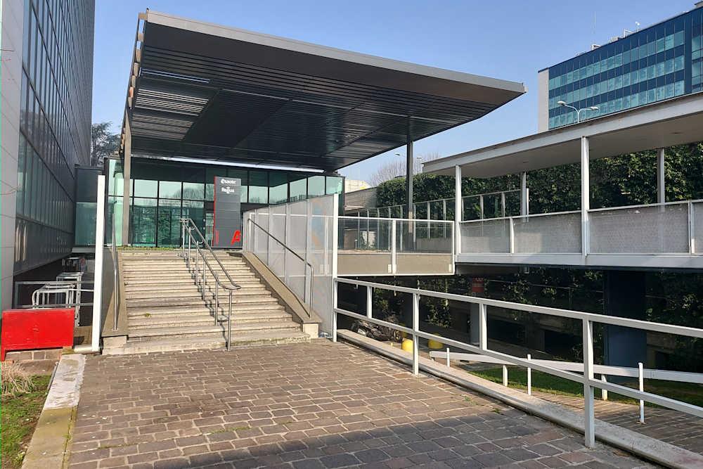 Milan, Corsico office space - View 3 in Corsico - internet, office_cleaning, breakout_areas