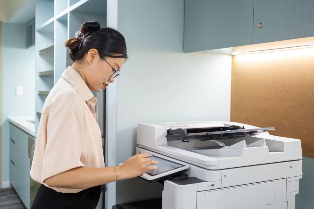 Ho Chi Minh, Q2 Thao Dien - Photo 5 Ho Chi Minh, Q2 Thao Dien office space - View 5 - internet, office_cleaning, breakout_areas