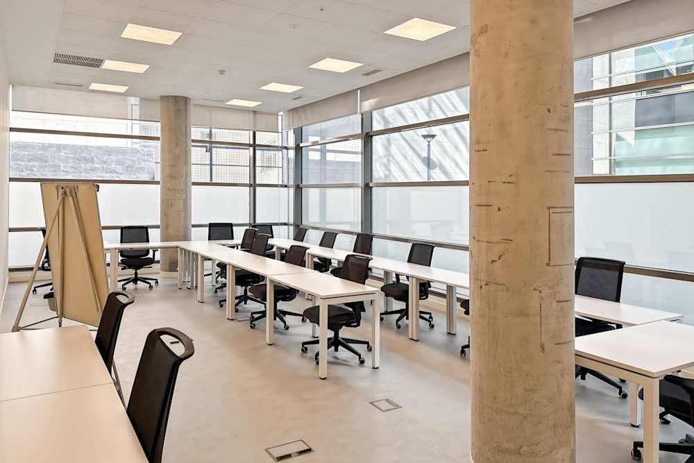 Madrid, Avalon Business Park office space - View 4 in Madrid - internet, office_cleaning, breakout_areas