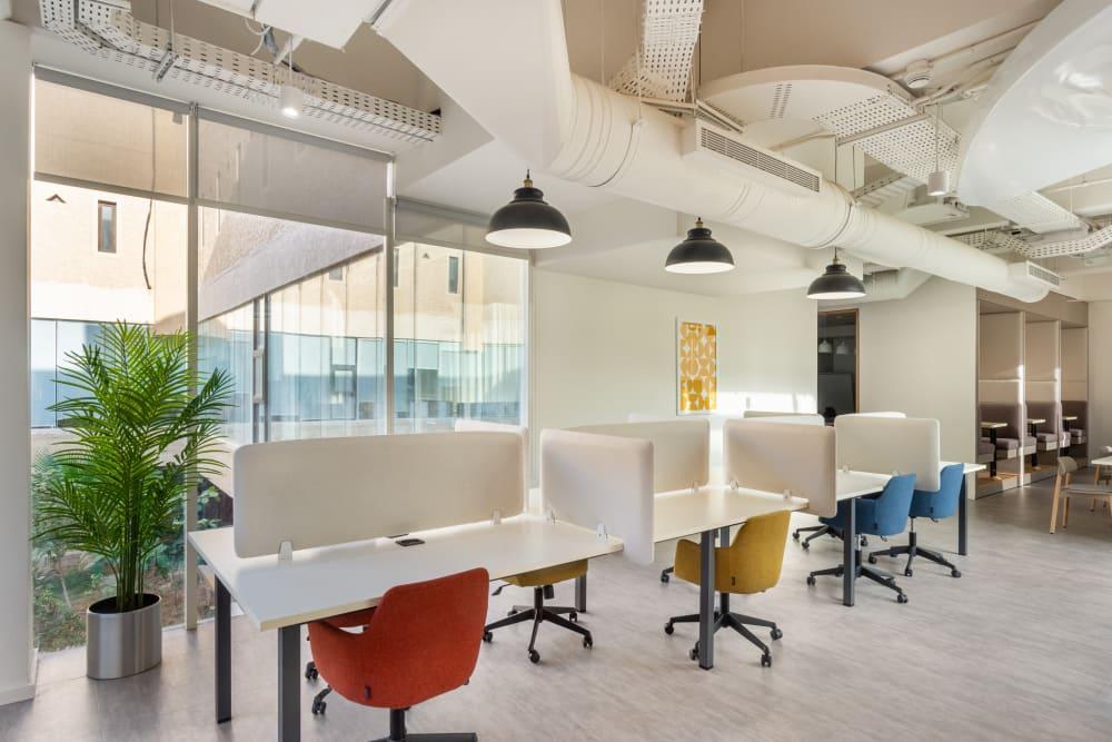 Riyadh, Fazarri Sq office space - View 4 in Riyadh - internet, office_cleaning, breakout_areas