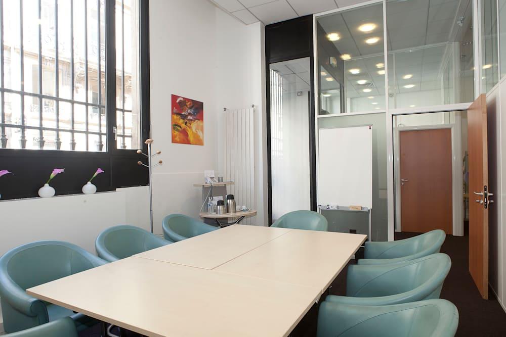Paris, Haussman Pasquier office space - View 3 in Paris - internet, office_cleaning, breakout_areas