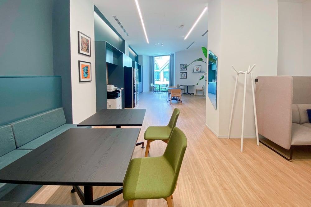 Milan, Arco Della Pace office space - View 5 in Milano - internet, office_cleaning, breakout_areas