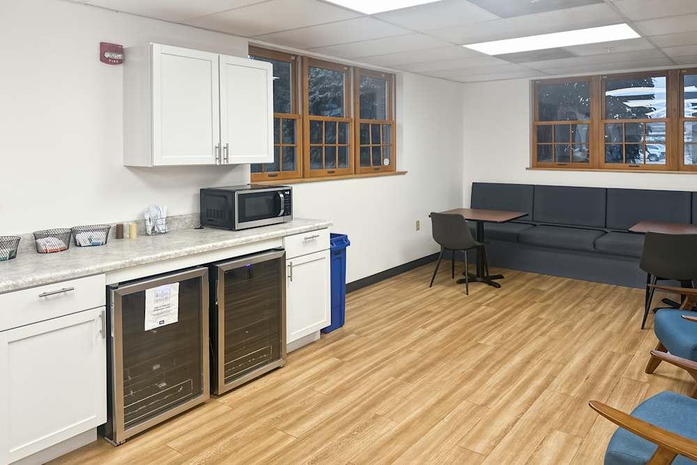 8200 Beckett Park Dr office space - View 4 in Butler County - internet, office_cleaning, breakout_areas