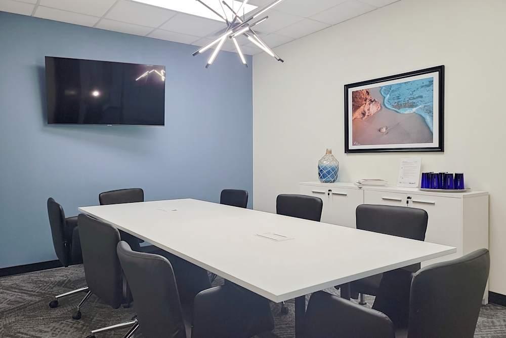 TX, Dallas - the Plaza at River Bend office space - View 3 in Dallas - internet, office_cleaning, breakout_areas