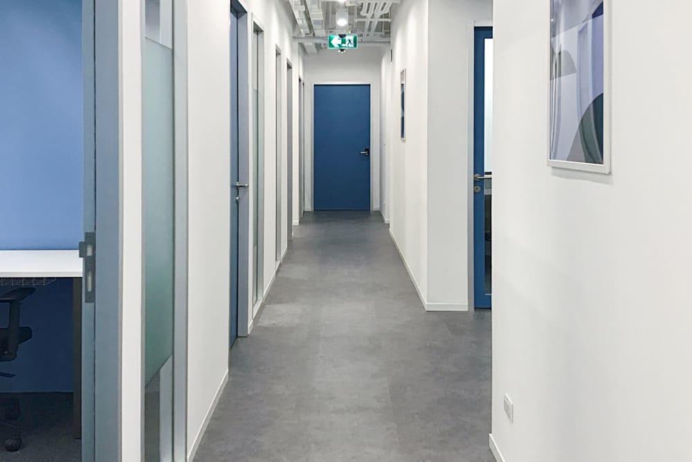 Bangkok, Teo Hong Silom Building office space - View 6 in Khet Bang Rak - internet, office_cleaning, breakout_areas