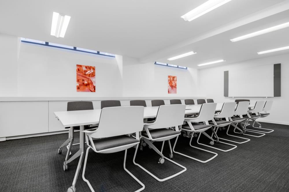 27 Avenue de l'Opera - Photo 4 27 Avenue de l'Opera office space - View 4 in Paris - internet, office_cleaning, breakout_areas