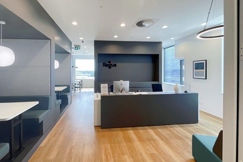 Mount Wellington, Sylvia Park - Photo 2 Mount Wellington, Sylvia Park office space - View 2 in Auckland - internet, office_cleaning, breakout_areas