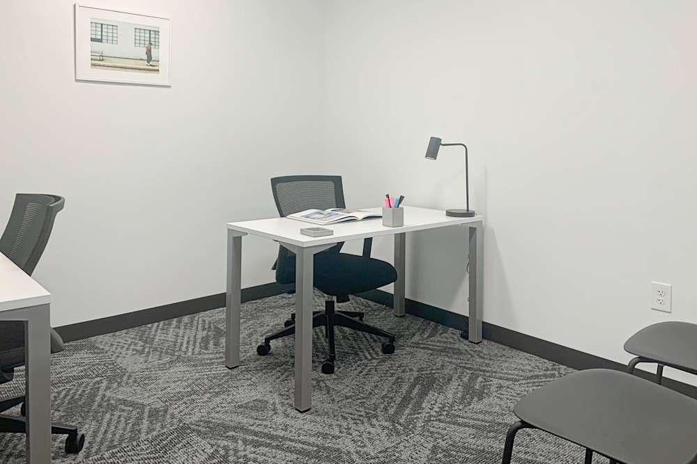 OH, Columbus - 5th Ave. office space - View 2 in Columbus - internet, office_cleaning, breakout_areas