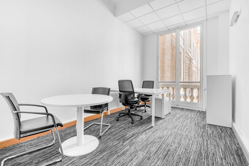 Paris,signature, Place Vendôme office space - View 4 in Paris - internet, office_cleaning, breakout_areas