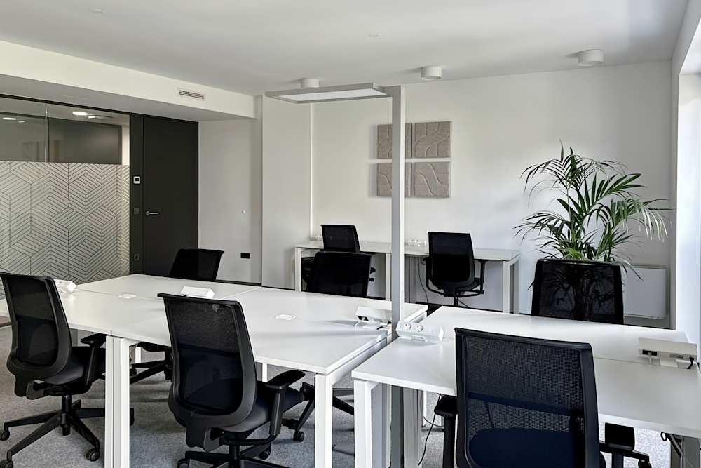 Schellenburg - Photo 2 Schellenburg office space - View 2 in Ljubljana - internet, office_cleaning, breakout_areas