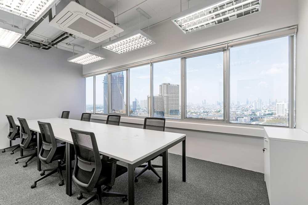 Bangkok, SV City Tower office space - View 2 in Khet Yan Nawa - internet, office_cleaning, breakout_areas