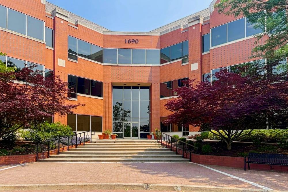 PA, Lansdale - Sumneytown Pike office space - View 6 in Lansdale - internet, office_cleaning, breakout_areas