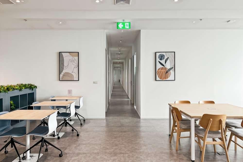 Bangkok, WHA Tower office space - View 6 in Tambon Bang Kaeo - internet, office_cleaning, breakout_areas