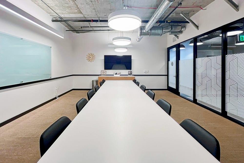 CA, Emeryville - 1900 Powell Street office space - View 6 in Emeryville - internet, office_cleaning, breakout_areas