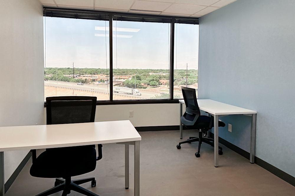 Pyramid Plaza - Photo 6 Pyramid Plaza office space - View 6 in Lubbock - internet, office_cleaning, breakout_areas