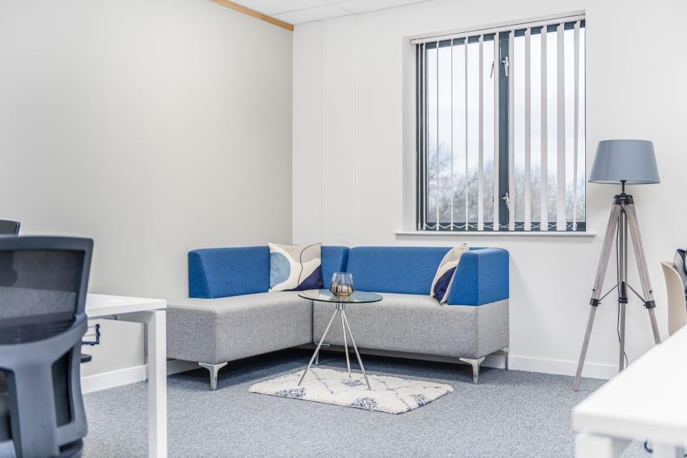 Lincoln, Cromwell House office space - View 3 in Lincoln - internet, office_cleaning, breakout_areas