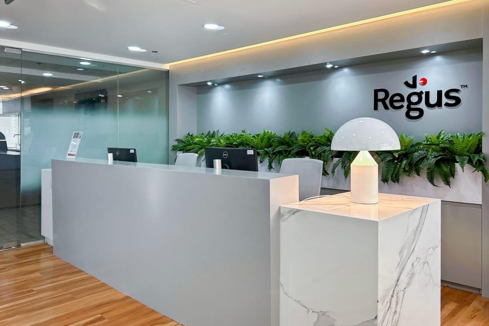 Quezon City, Triumph Square office space - View 2 in Quezon City - internet, office_cleaning, breakout_areas