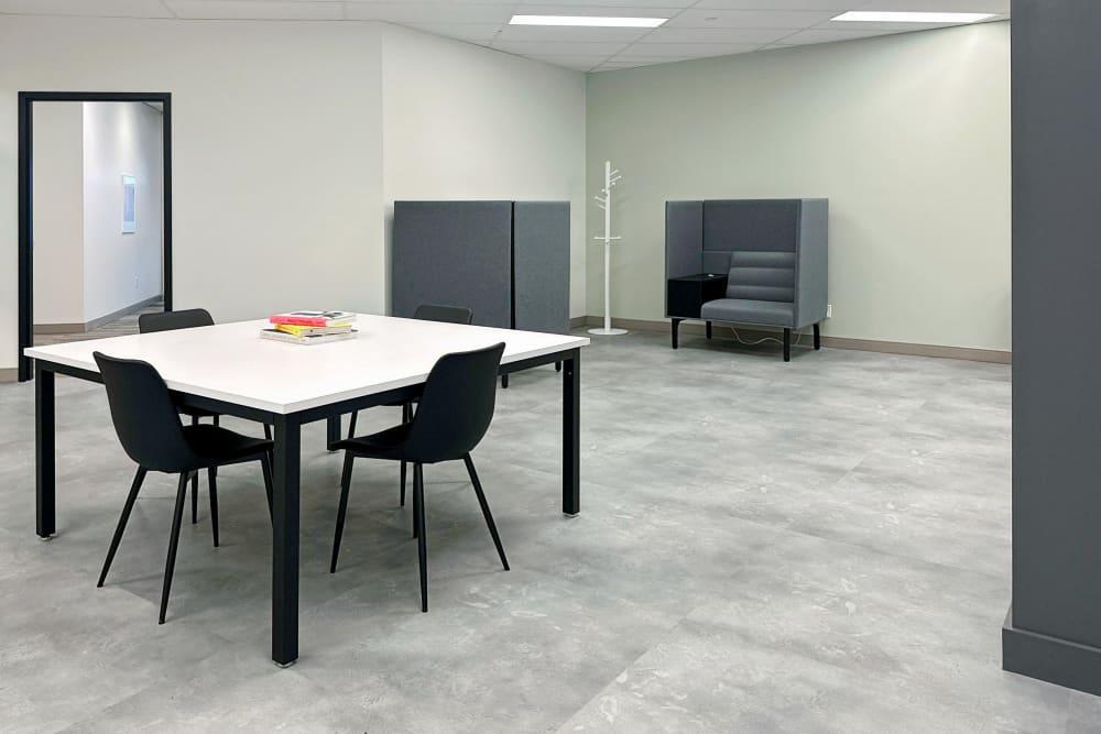 73 Water St North - Photo 3 73 Water St North office space - View 3 in Cambridge - internet, office_cleaning, breakout_areas