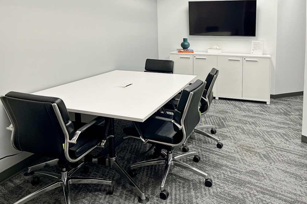 8880 Cal Center Drive Office Space 8880 Cal Center Drive - Office space in Sacramento, California