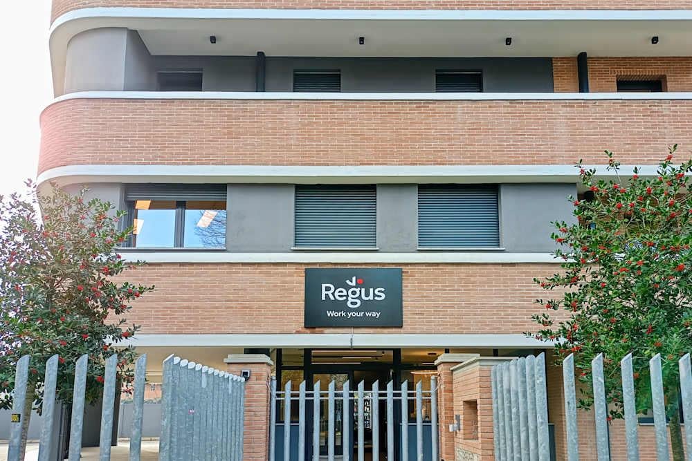 Bologna, Zago office space - View 3 in Bologna - internet, office_cleaning, breakout_areas