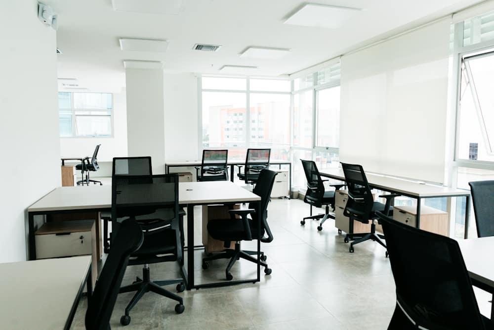 Los Arcos Plaza office space - View 5 in Guayas - internet, office_cleaning, breakout_areas